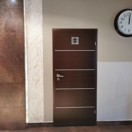 Hotel Gambit I Restauracja Cieszyn Cieszyn  Extérieur photo