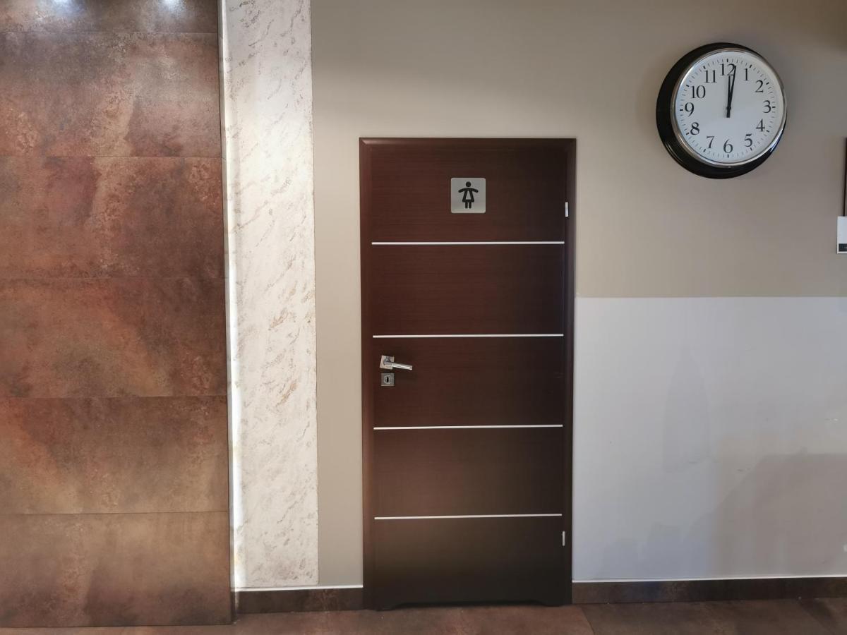 Hotel Gambit I Restauracja Cieszyn Cieszyn  Extérieur photo